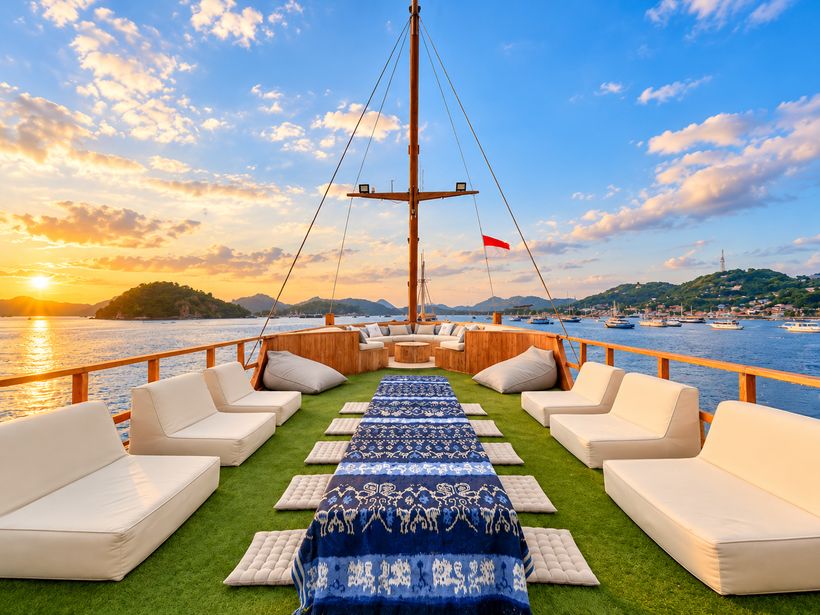 3D Komodo Sailing on SF Luxury Boat, All Fees Included