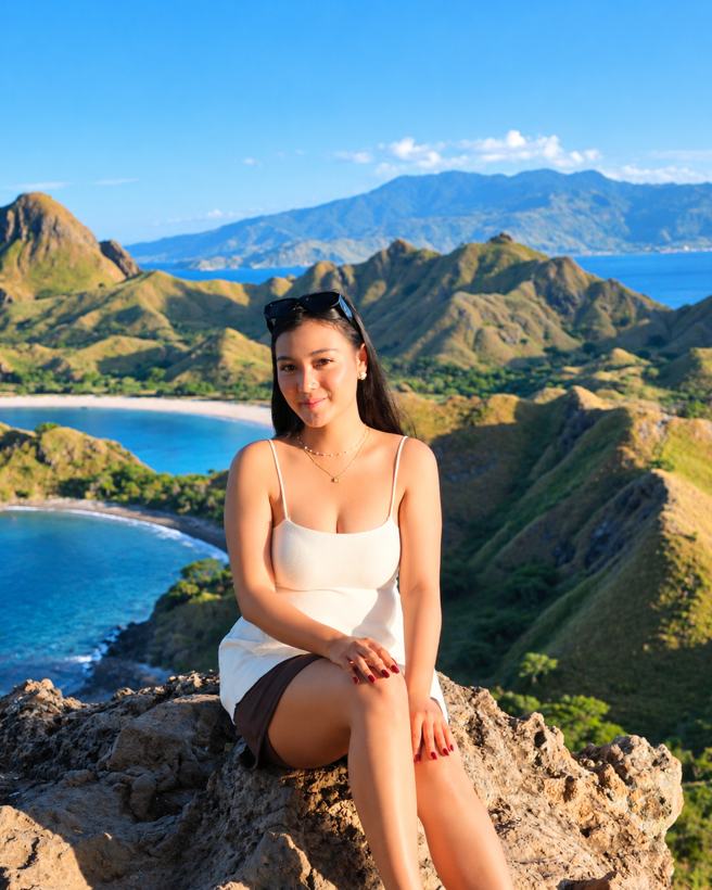 Labuan Bajo to Lombok Sailing 4D3N via Komodo & Sumbawa