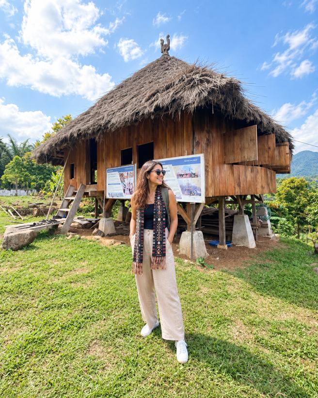 Ab Labuan Bajo: 2-tägige Tour zum Dorf Wae Rebo & Nachtmarkt